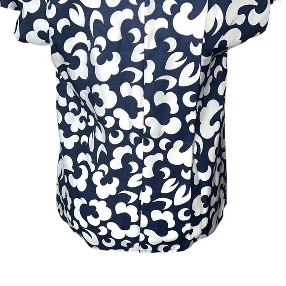Boden Ravello Silk Blend Navy Blue & White Floral Print Pleated Top - 8 - Picture 8 of 13